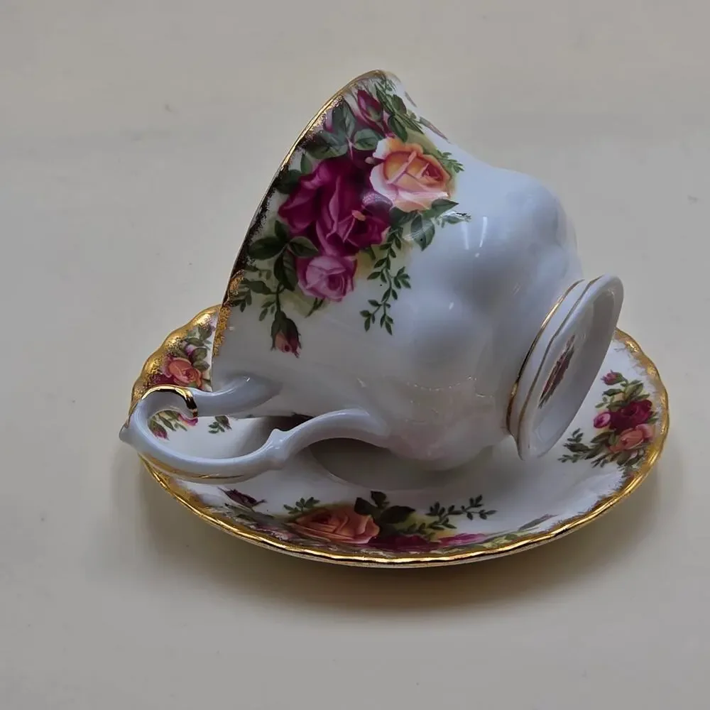 Royal Albert Old Country Roses Demitasse Cup & Saucer Set Espresso England Small